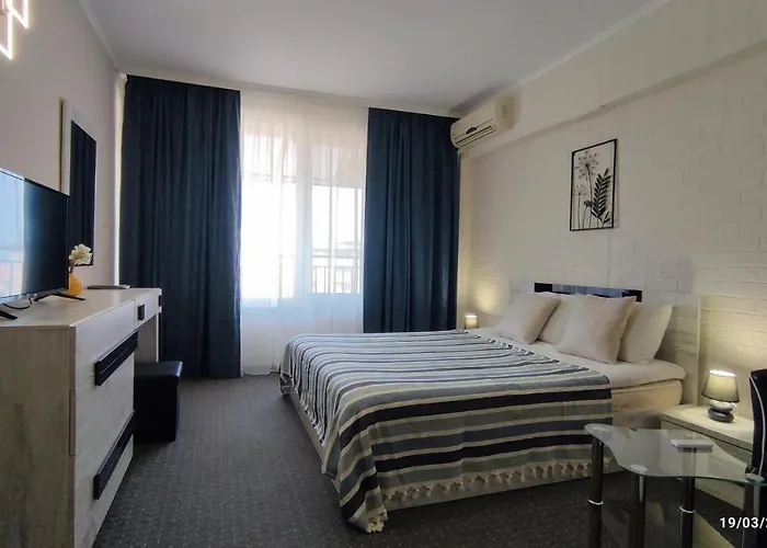 Guest Rooms Marina 3*