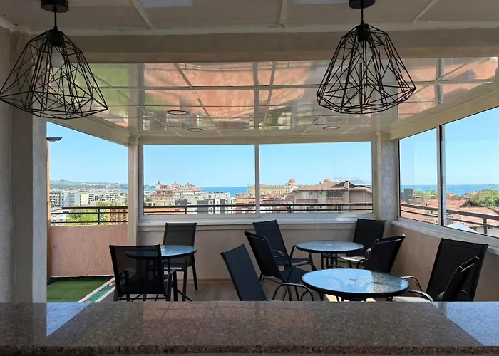 招待所 Marina 奥布佐尔