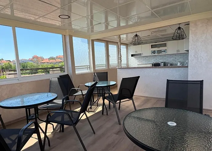Guest Rooms Marina 3*