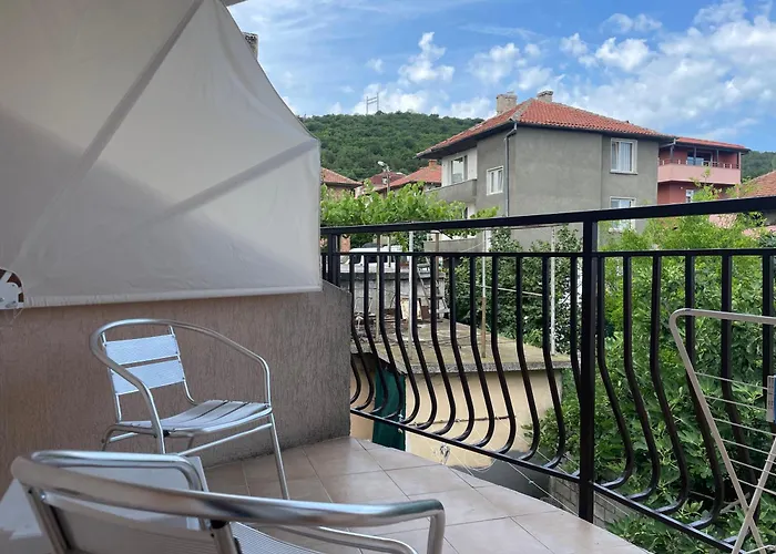 Vendégház Guest Rooms Marina