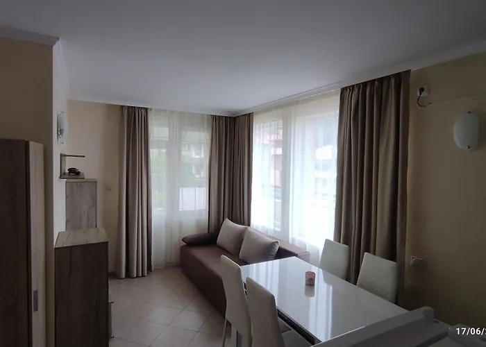 Guest Rooms Marina 3*